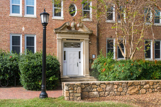 Thomas Ruffin Jr. Hall on the Campus of the University of North Carolina