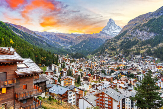 Zermatt, Switzerland Alpine Village with the Matterhorn 3328