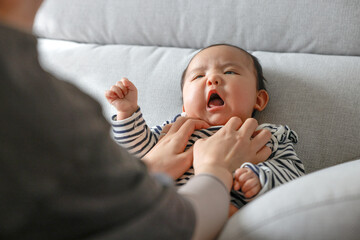 不機嫌赤ちゃん