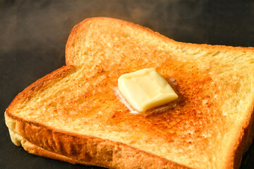 バタートースト