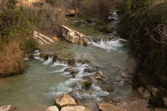 R&iacute;o Matarra&ntilde;a a su paso por Beceite, provincia de Teruel, Espa&ntilde;a