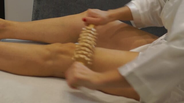 Professional Maderotherapy Leg Massage for Cellulite Reduction