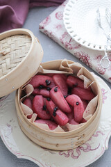 リンゴのワイン蒸し