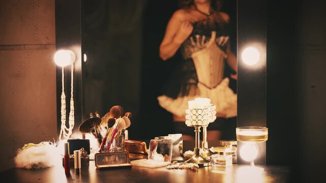 Silhouette happy retro lady dancing adult girl dancer looking into mirror reflection makeup table, sexy woman burlesque show actress in glitter shiny dress. flapper girl 20s roaring twenties old style