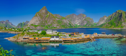 Hamn&oslash;y - der zauberhafte Fjord auf den Lofoten