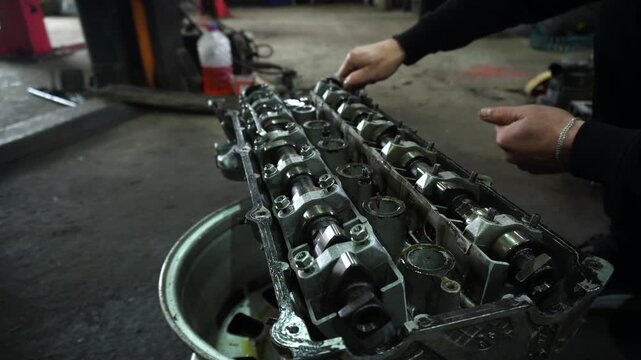 repair and assembly of a standard turbocharged engine for a drift car, descaling and descaling of valves in the head of the gas distribution mechanism, installation of camshafts