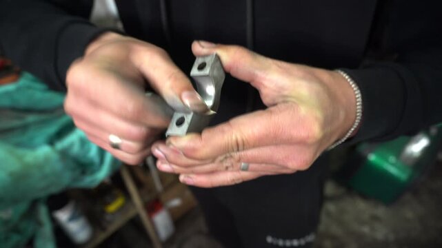 repair and assembly of a standard turbocharged engine for a drift car, descaling and descaling of valves in the head of the gas distribution mechanism, installation of camshafts
