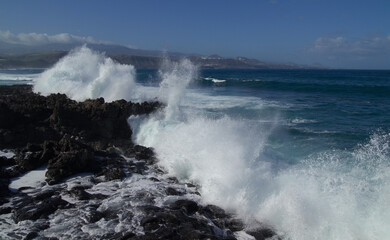 Fototapeta premium Storm at Las Canteras beach in Las Palmas de Gran Canaria, La Puntilla área at the northern end of the beach