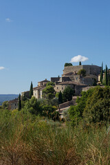 La Laupie village perch&eacute; de la Dr&ocirc;me