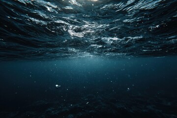 Obraz premium Underwater depths of the ocean. Sunlit waves