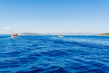 Chorwacja latem, wybrzeże morza Adriatyckiego w okolicy Splitu i Trigoru. Błękitna Laguna. © Franciszek