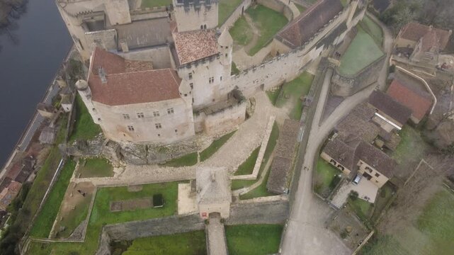 Le Ch&acirc;teau de Beynac