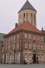 Fototapeta premium Historisches Gebäude im Zentrum der Stadt Paderborn