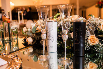 copas y decoraciones para novios