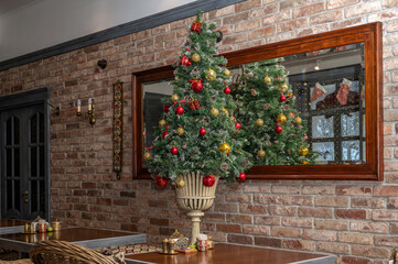 Christmas tree in the cafe hall.