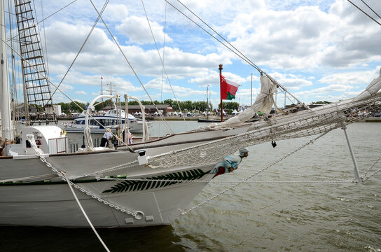 bateau Shabab Oman, Sultanat d'Oman,  voilier, Vieux Gr&eacute;ement, armada, Rouen, Seine Maritime, 76, r&eacute;gion Normandie, France