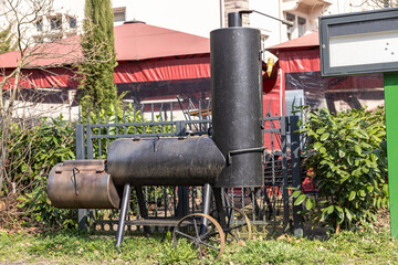 Smoker Gro&szlig;er geschlossen Gartengrill