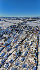Grossh&ouml;chstetten bei Schnee, Emmental, Kanton Bern, Schweiz, Luftaufnahme im Januar 2026