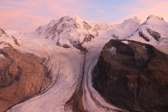 Lyskamm massif, Castor and Pollux in the light of the golden hour