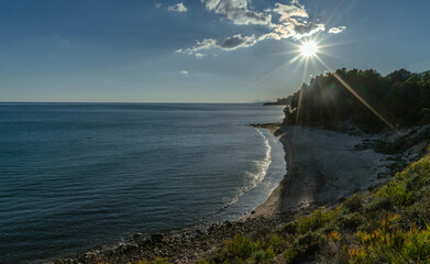 atardecer en la costa mediterr&aacute;nea