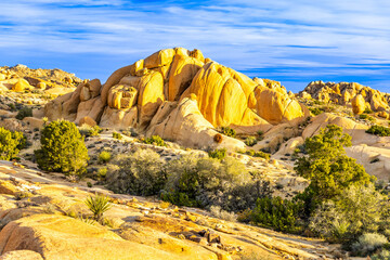 Rock formations at Skull Rock Trail sunrise