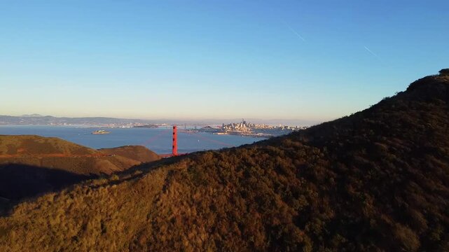 Vue de San Francisco et du Golden Bridge