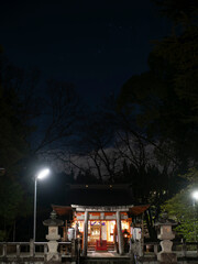 御扉が開けられた元旦の稲荷神社