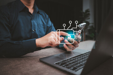 Digital Wallet and Mobile Payment Technology for Secure Online Transactions and Financial Innovation