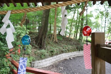 ふうりん　夏の境内