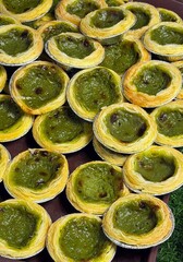 Vibrant Green Pandan Egg Tarts: Sweet Asian Pastry Delights