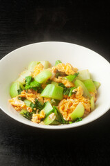 青梗菜と卵の炒め物