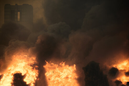 Fire Rages Through Downtown in Alta Dena CA