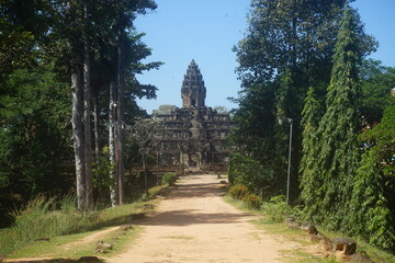 Bakong Temple