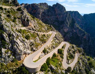 Winding mountain road (1)