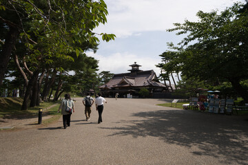 函館の五稜郭から見た箱館奉行所
