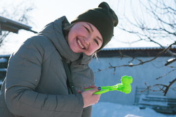 molds for molded snow figures of ducks and dragons, winter, children's outdoor games