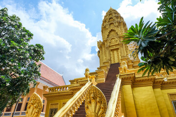 プノンペンの仏教寺院であるワットウナロム