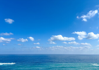 青空と海　水平線