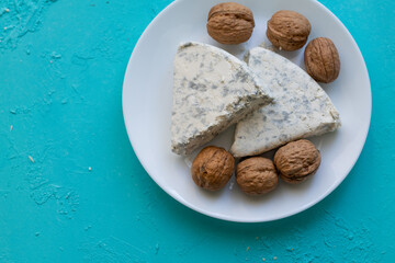  Close-Up of Walnuts with French Roquefort Cheese