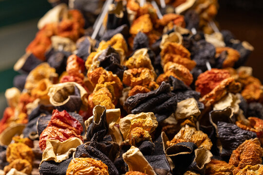  Close-Up of Dried Dolmalik Peppers Hung on String