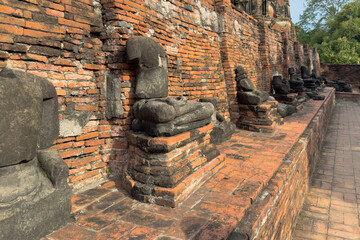 buddha statue in thailand © teetawattch