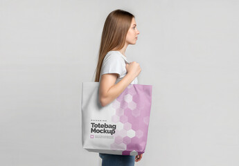Tote Bag Mockup 13