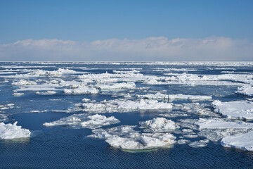 北海道　船上から見たオホーツク海の流氷