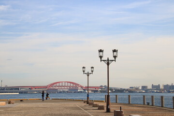 ハーバーランドから神戸大橋方面を見た神戸港の風景