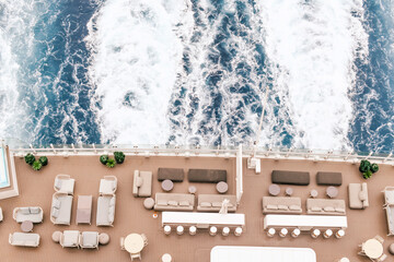 Furnished aft deck of a cruise ship © Image'in