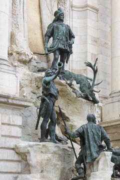 Buda Castle, Spectacular Mathias fountain with hunter statues, Budapest, Hungary
