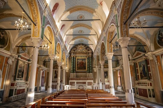 Interior view of the Basilica of San Giorgio in Ano Syros, nave with benches and altar, Ano Syros, Syros, Cyclades, Greece
