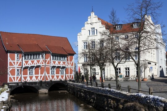 Half-timbered vault, in front M&uuml;hlenbach, on the right Hotel New Orleans, Wismar, Hanseatic city, Mecklenburg, Baltic Sea, Germany