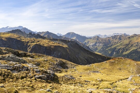 Mountain panorama in the peaks of the Glarus Alps, 5 lakes hike on the Pizol, Bad Ragaz, Glarus Alps, Switzerland