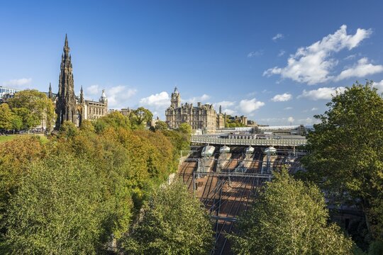 Princes Street Gardens, Waverley Station, Scott Monument, Edinburgh, Scotland, United Kingdom